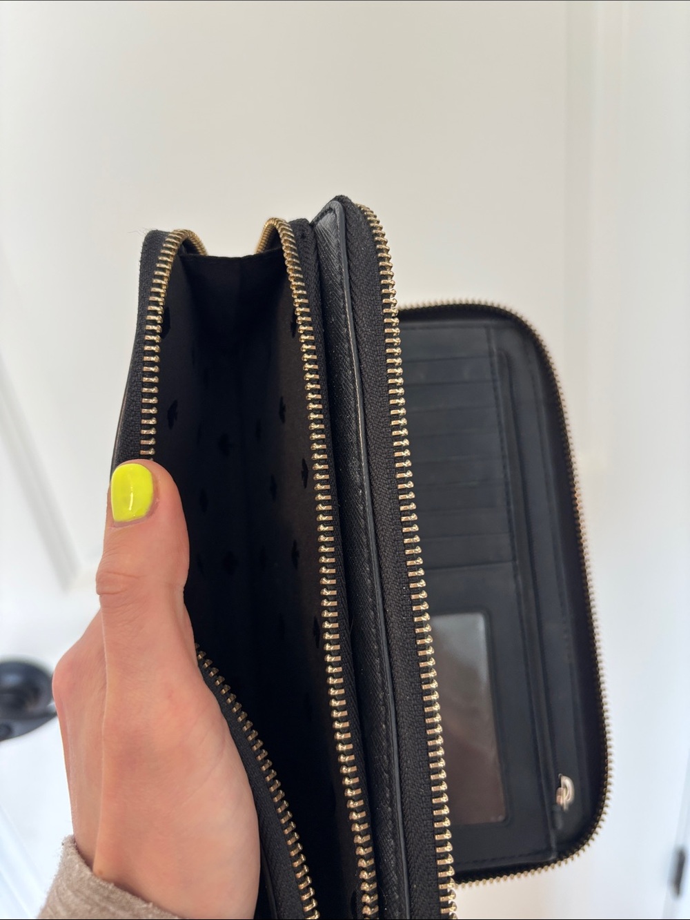 Kate Spade Wallet - Picture 3 of 4